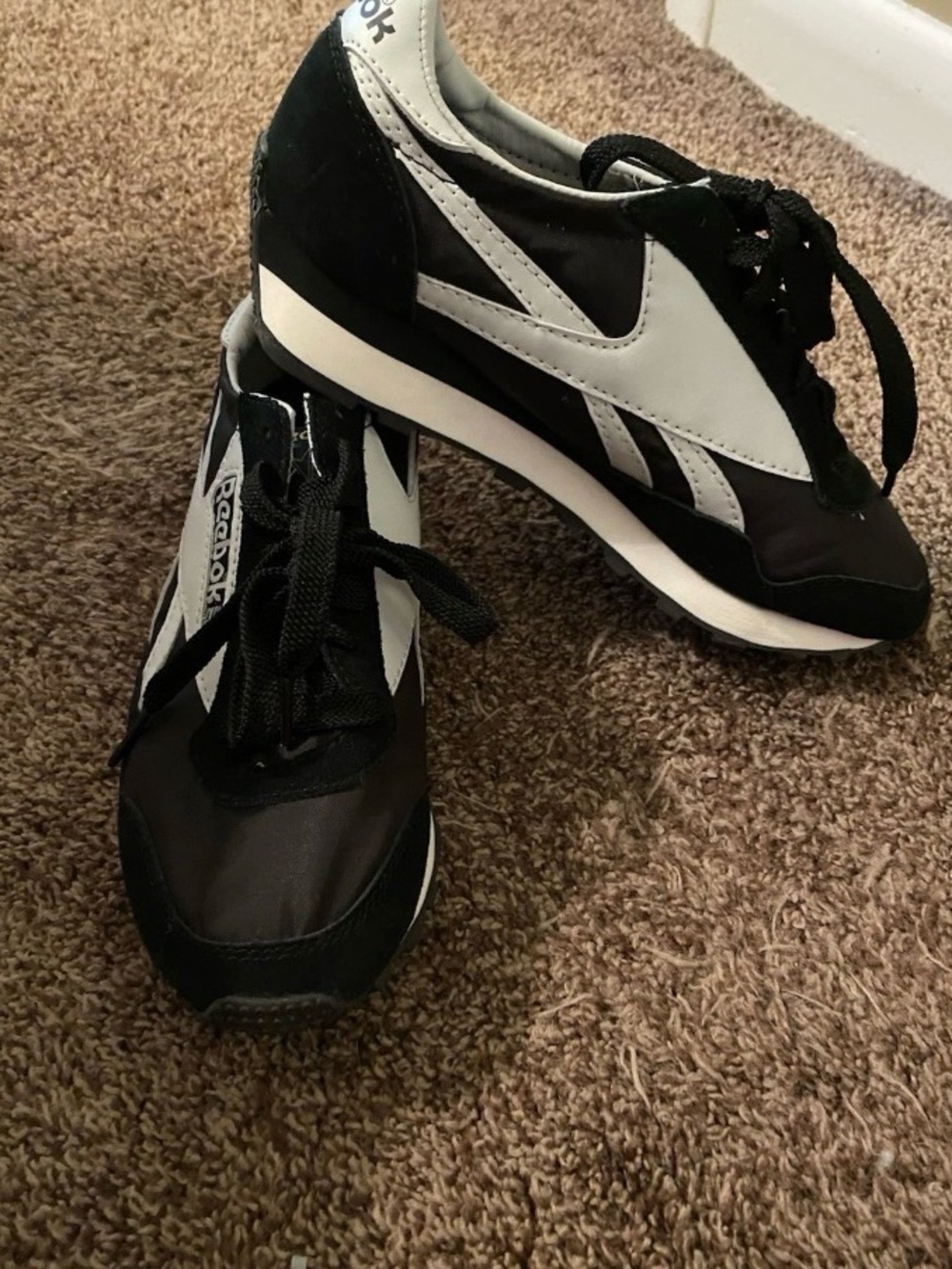Reebok Women AZ Black and White Retro Runner Sneakers
